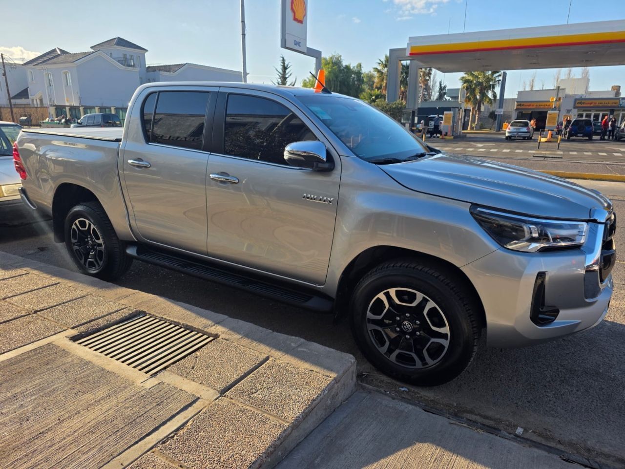 Toyota Hilux Usada en Mendoza, deRuedas