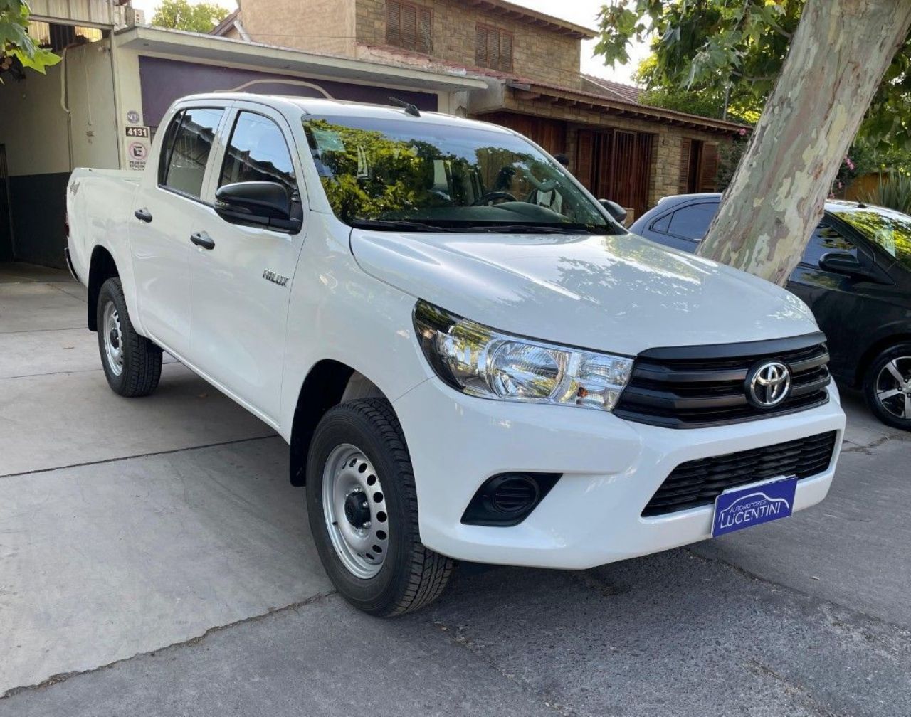 Toyota Hilux Usada en Mendoza, deRuedas