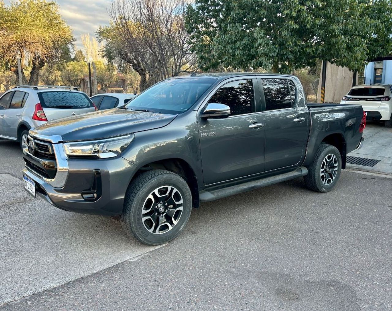 Toyota Hilux Usada en Mendoza, deRuedas
