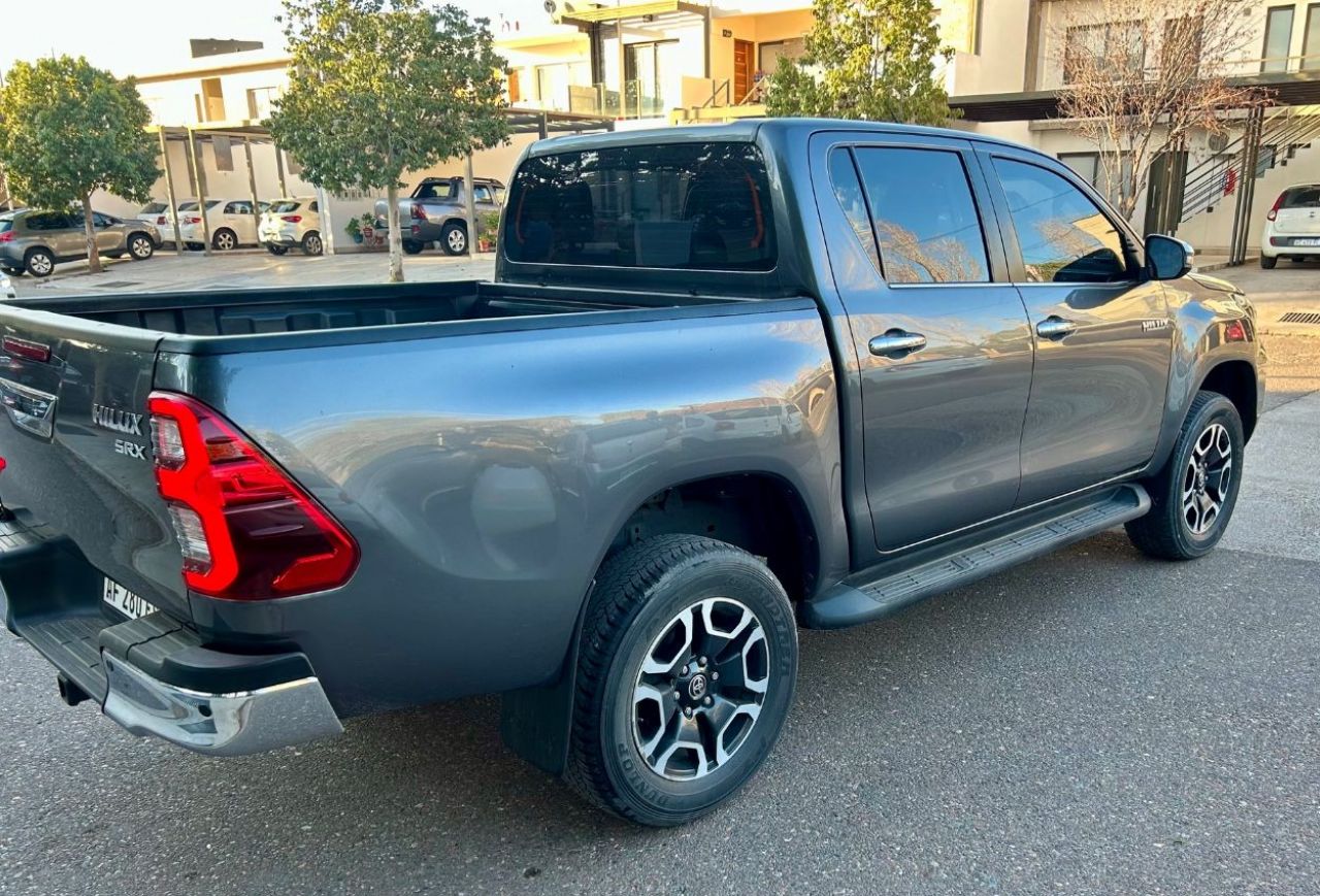 Toyota Hilux Usada en Mendoza, deRuedas