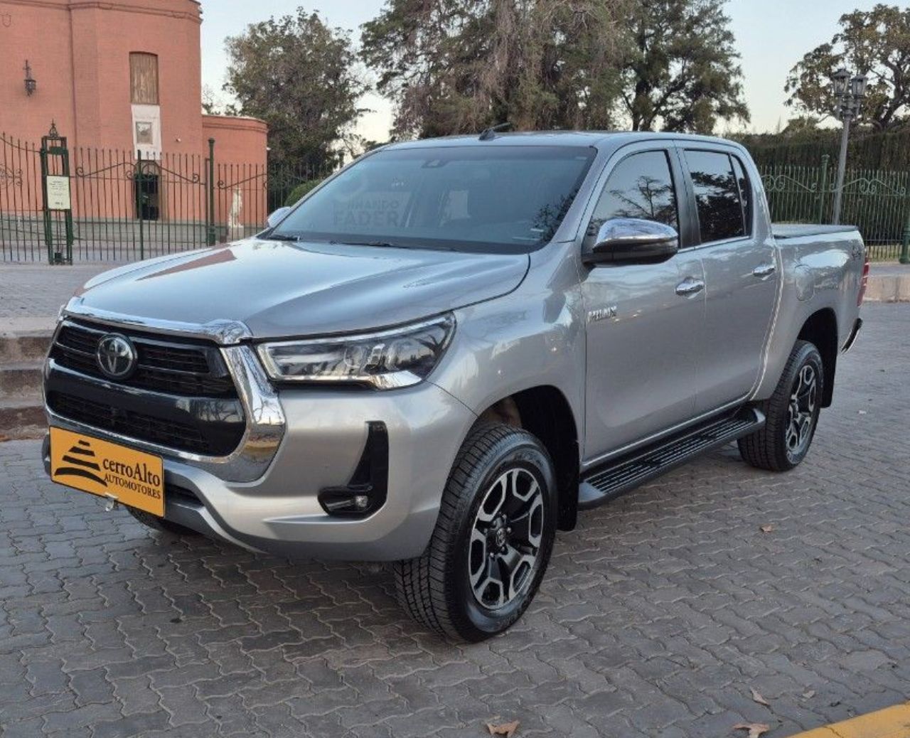 Toyota Hilux Usada en Mendoza, deRuedas