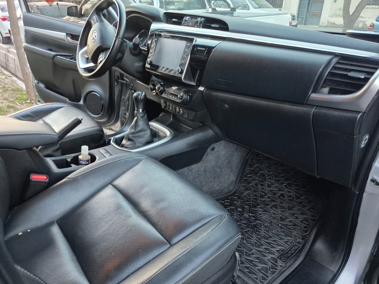 Toyota Hilux Usada en Mendoza, deRuedas