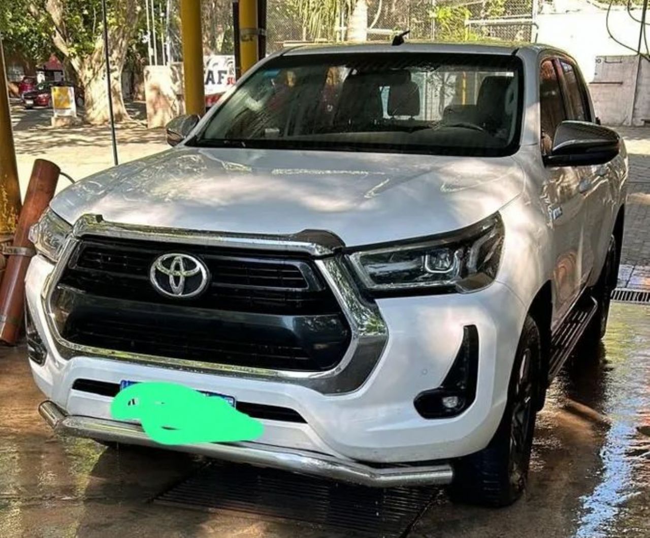 Toyota Hilux Usada en Córdoba, deRuedas