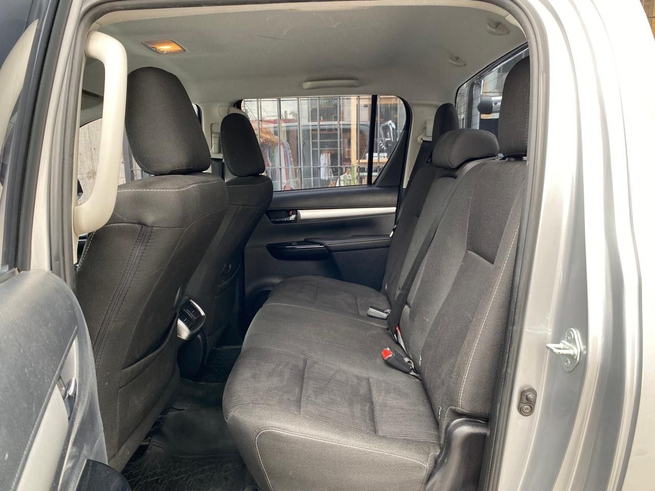 Toyota Hilux Usada Financiado en Córdoba, deRuedas