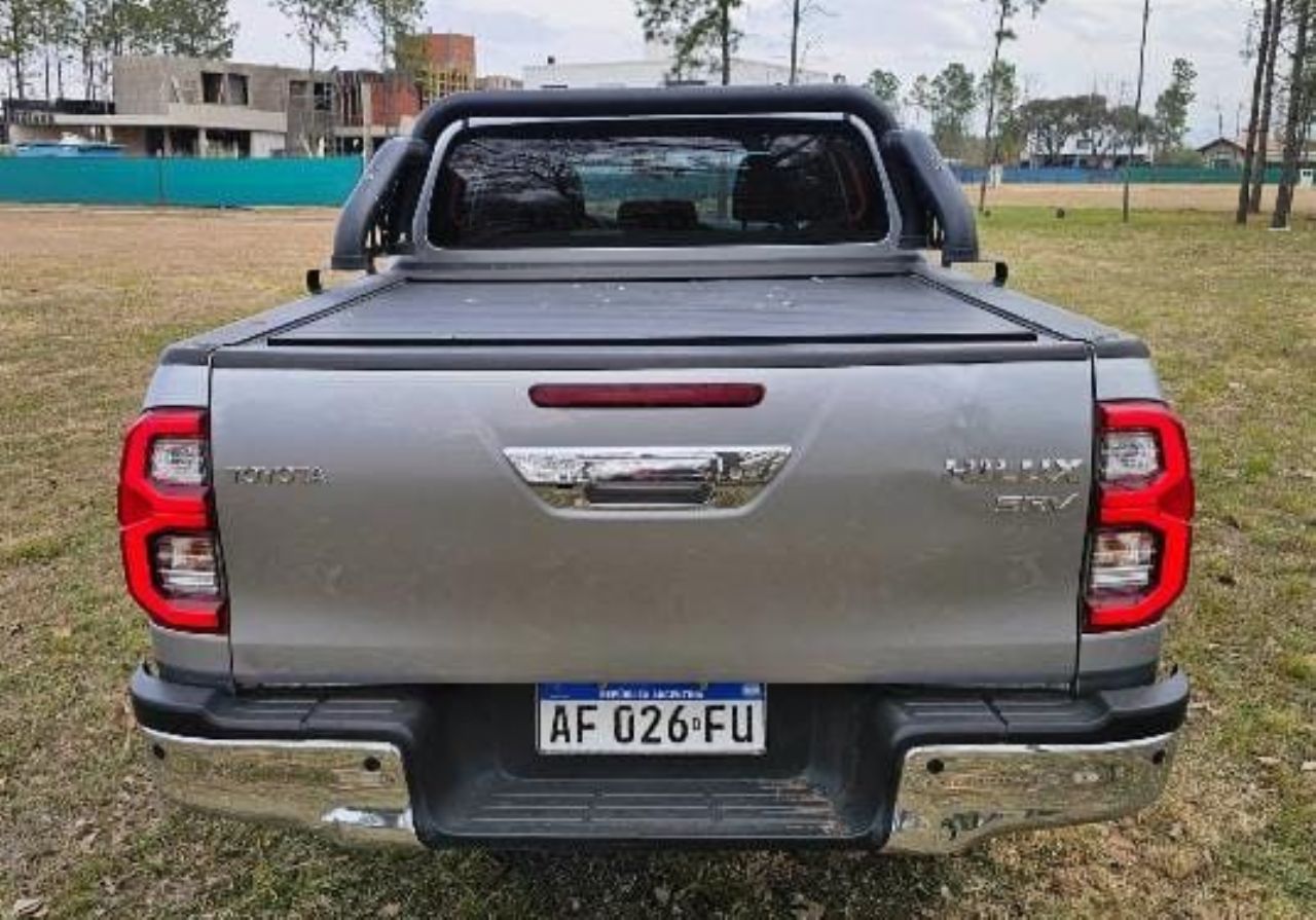 Toyota Hilux Usada Financiado en Córdoba, deRuedas