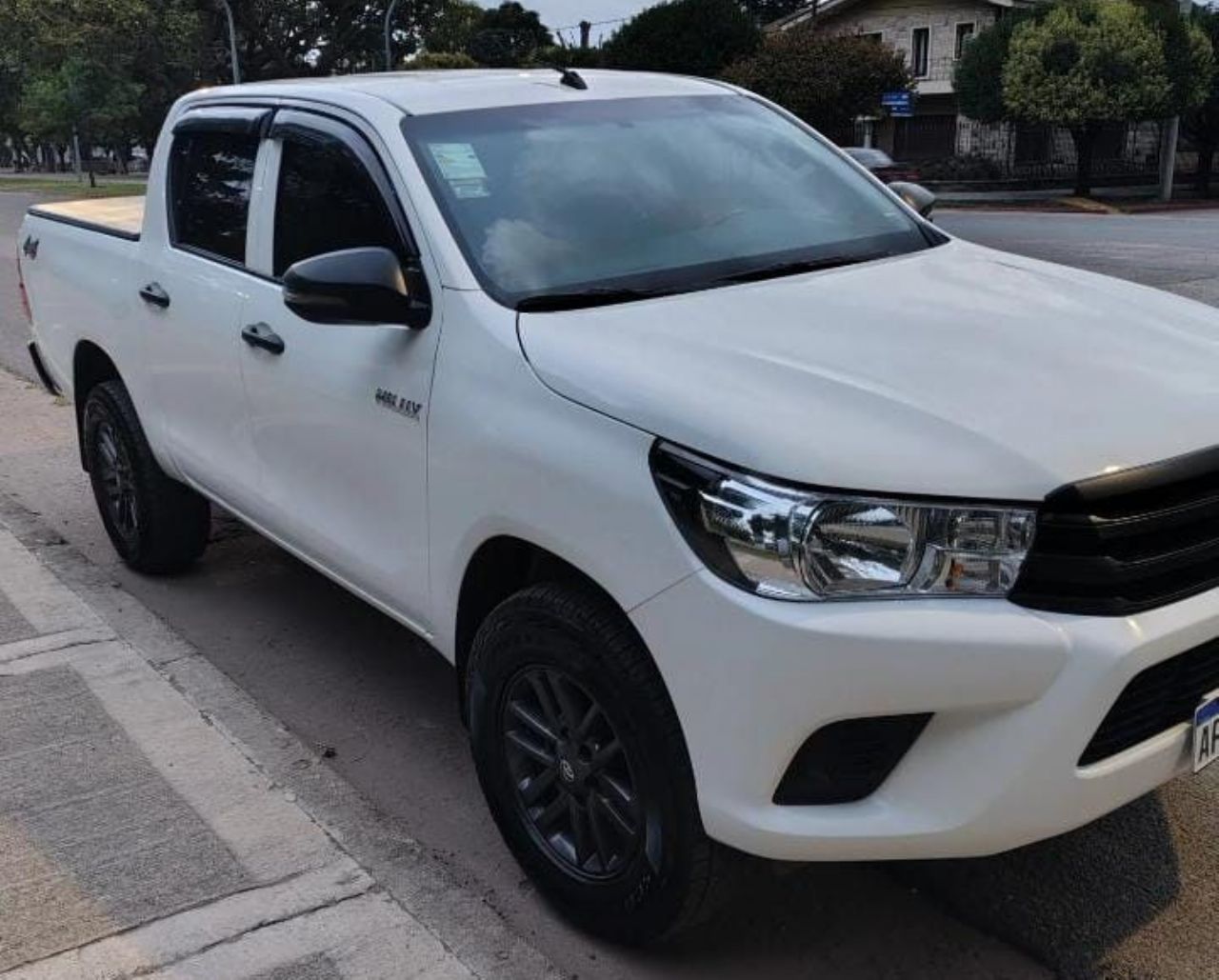 Toyota Hilux Usada Financiado en Córdoba, deRuedas