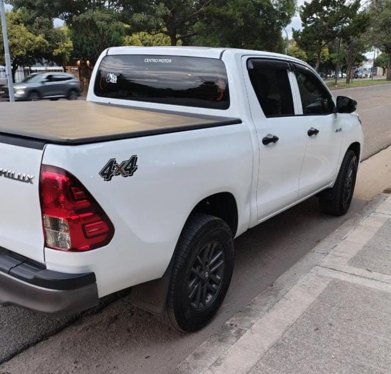 Toyota Hilux Usada Financiado en Córdoba, deRuedas