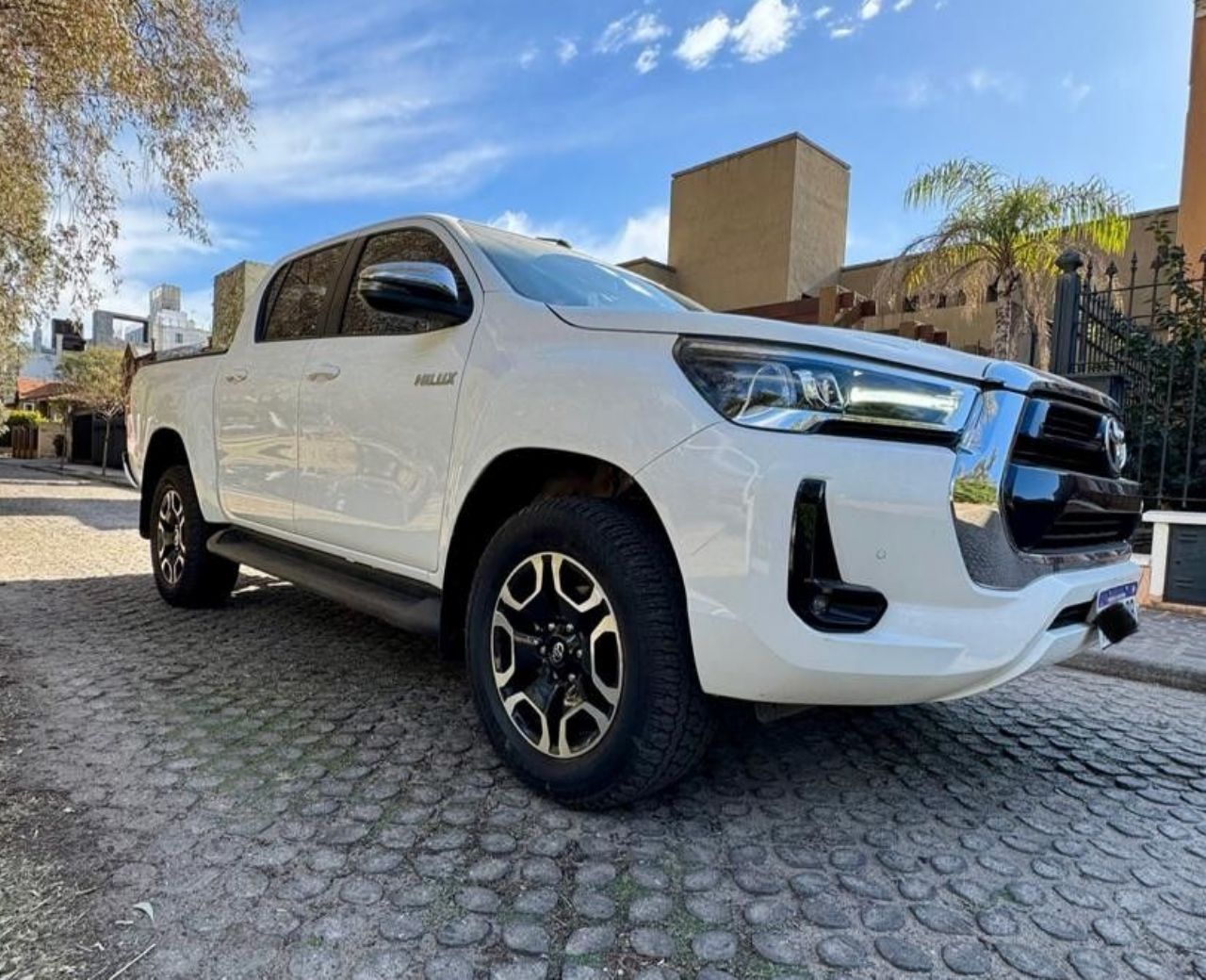 Toyota Hilux Usada Financiado en Córdoba, deRuedas