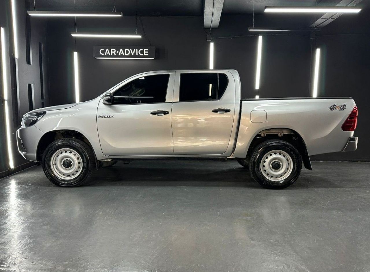 Toyota Hilux Usada en Córdoba, deRuedas