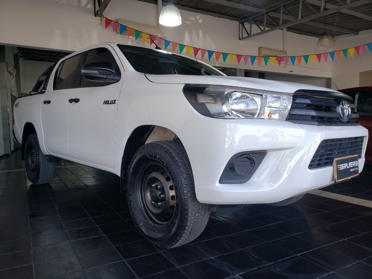 Toyota Hilux Usada Financiado en Mendoza, deRuedas
