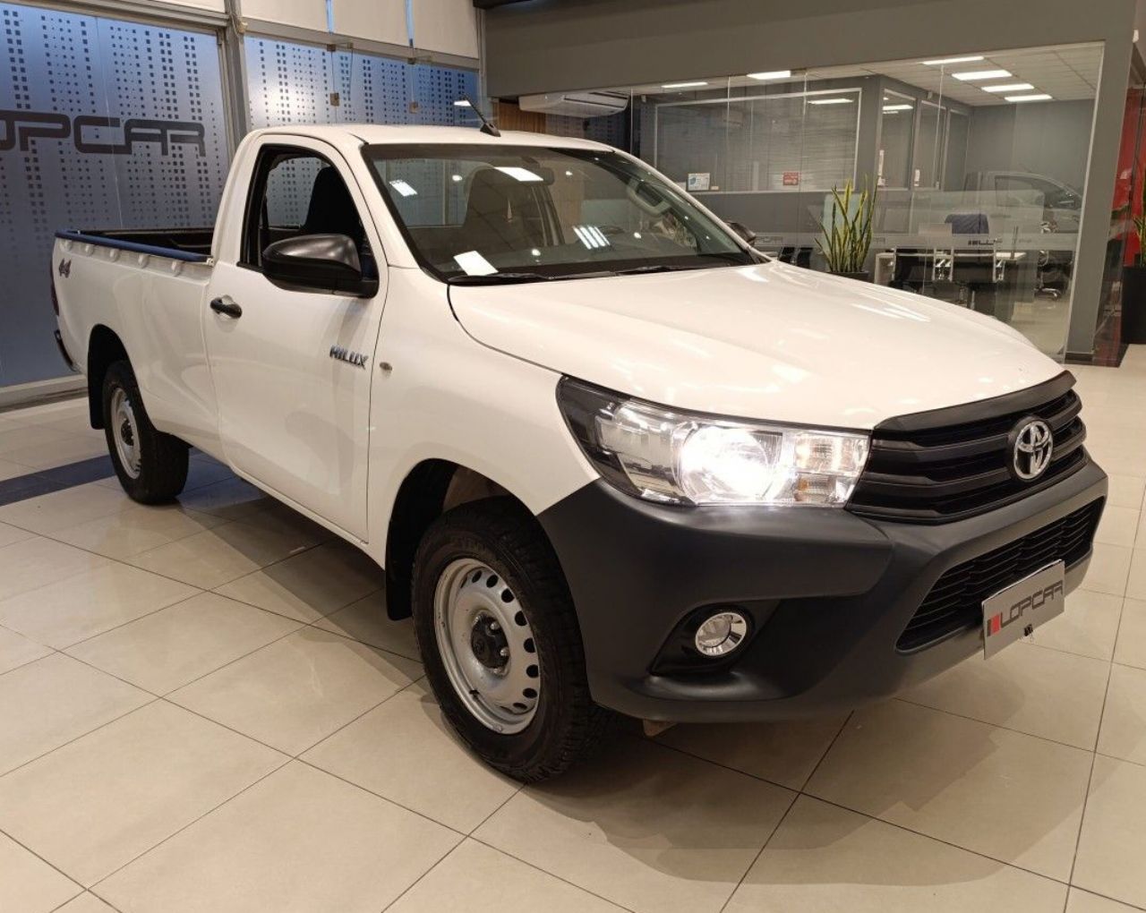 Toyota Hilux Usada Financiado en Córdoba, deRuedas