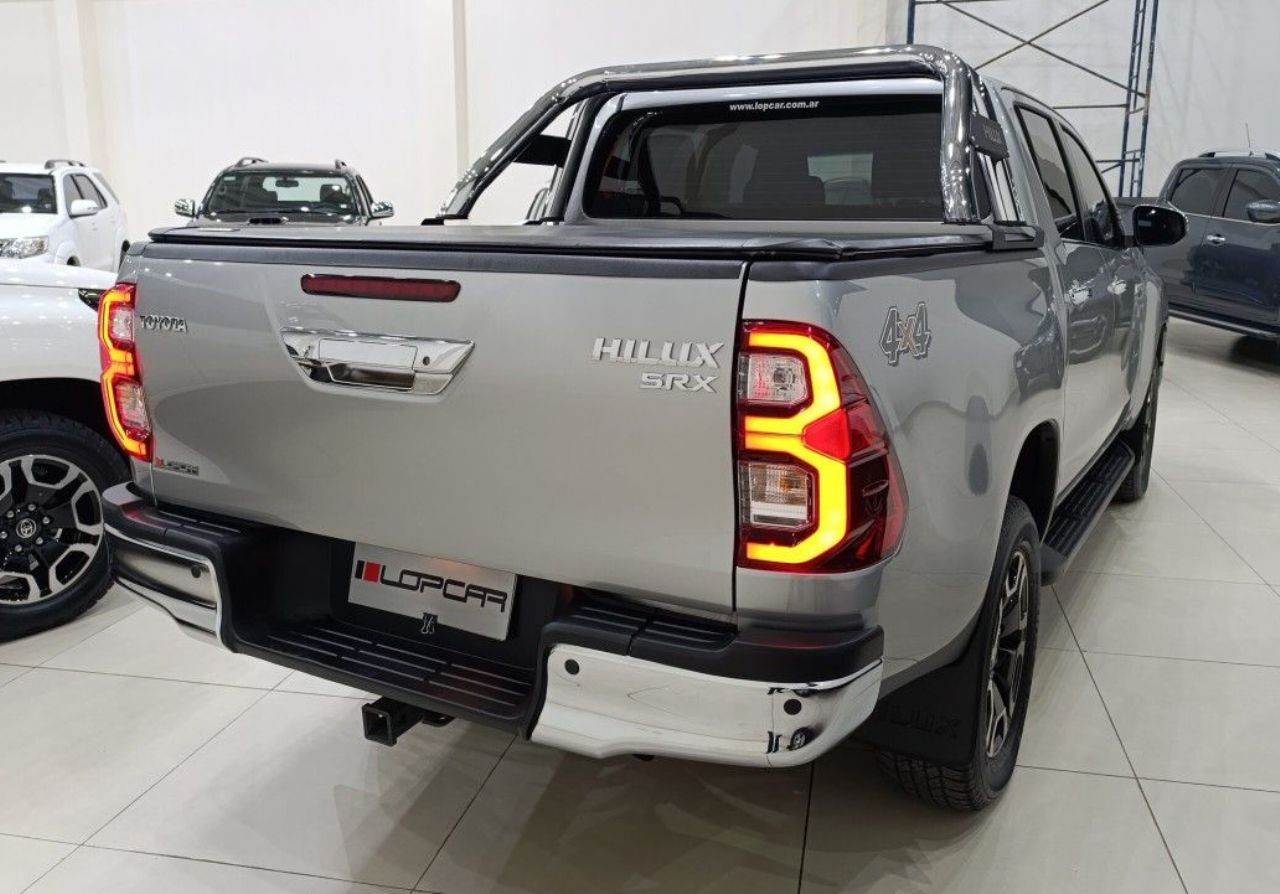 Toyota Hilux Usada Financiado en Córdoba, deRuedas