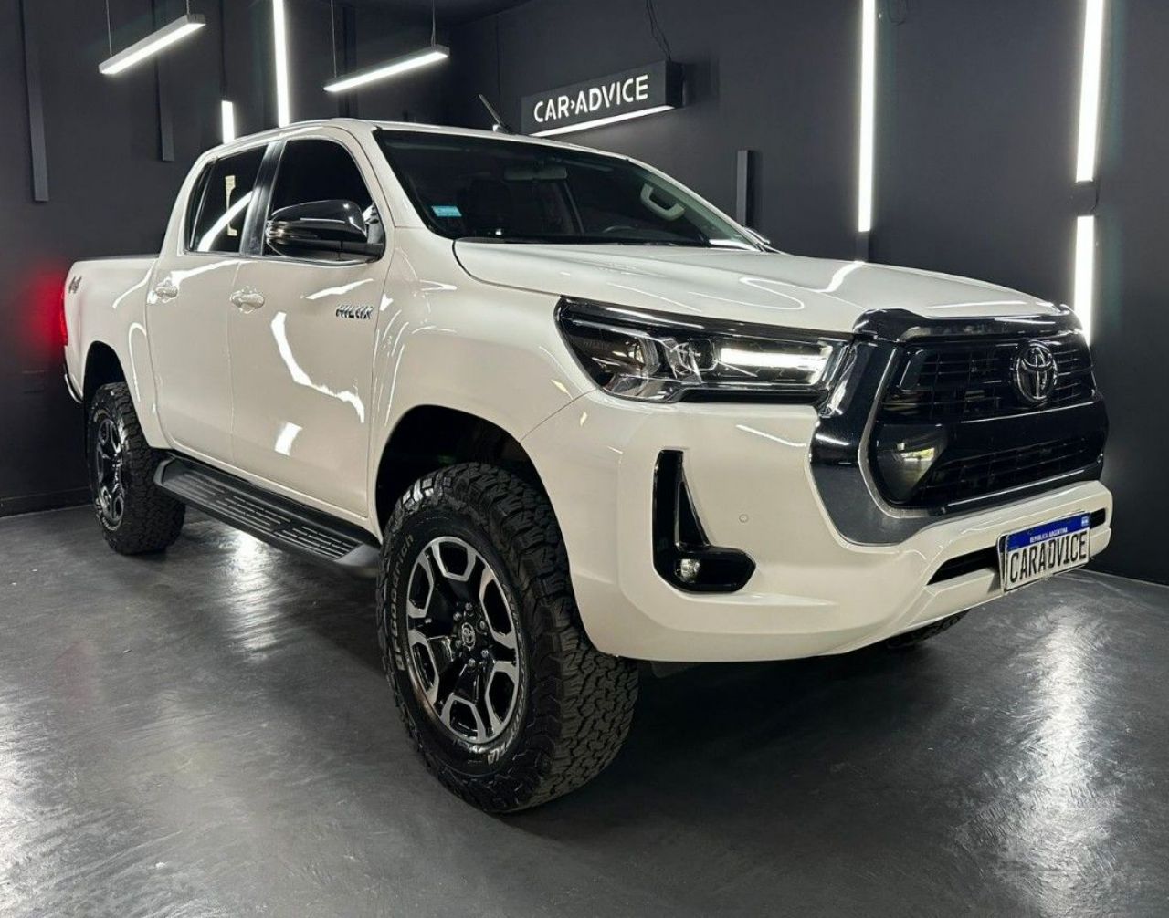Toyota Hilux Usada en Córdoba, deRuedas