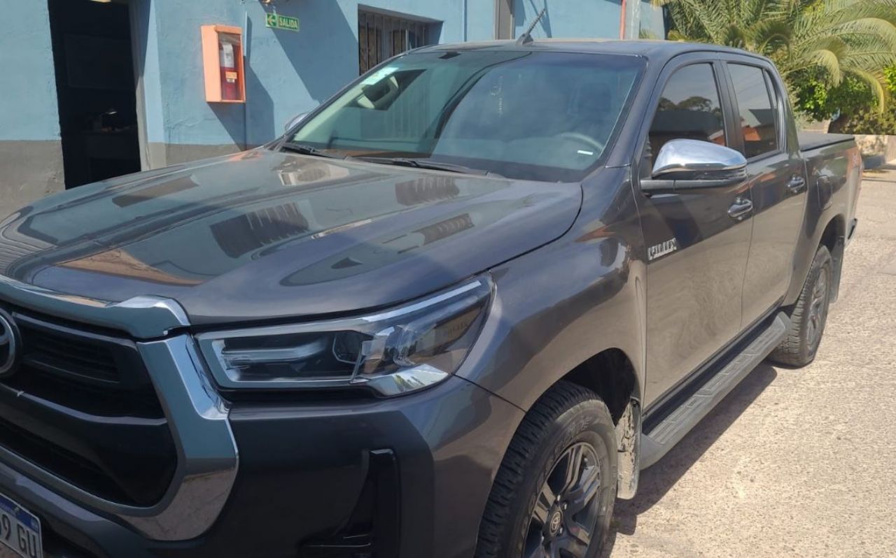 Toyota Hilux Usada en Mendoza, deRuedas