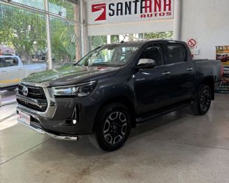 Toyota Hilux Usada en Mendoza Financiado