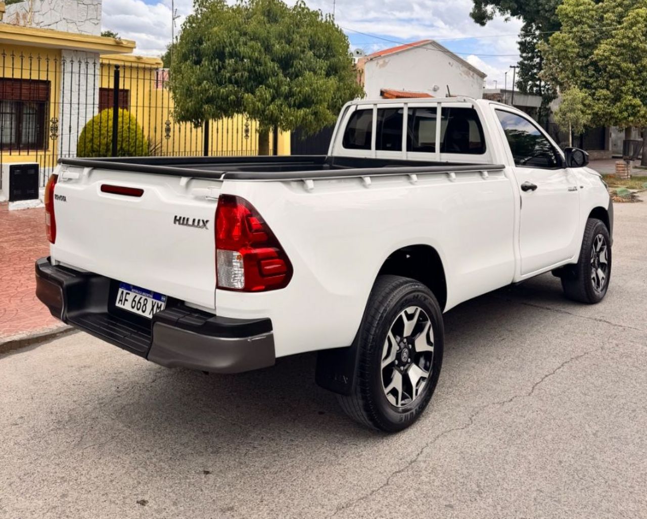 Toyota Hilux Usada en Mendoza, deRuedas