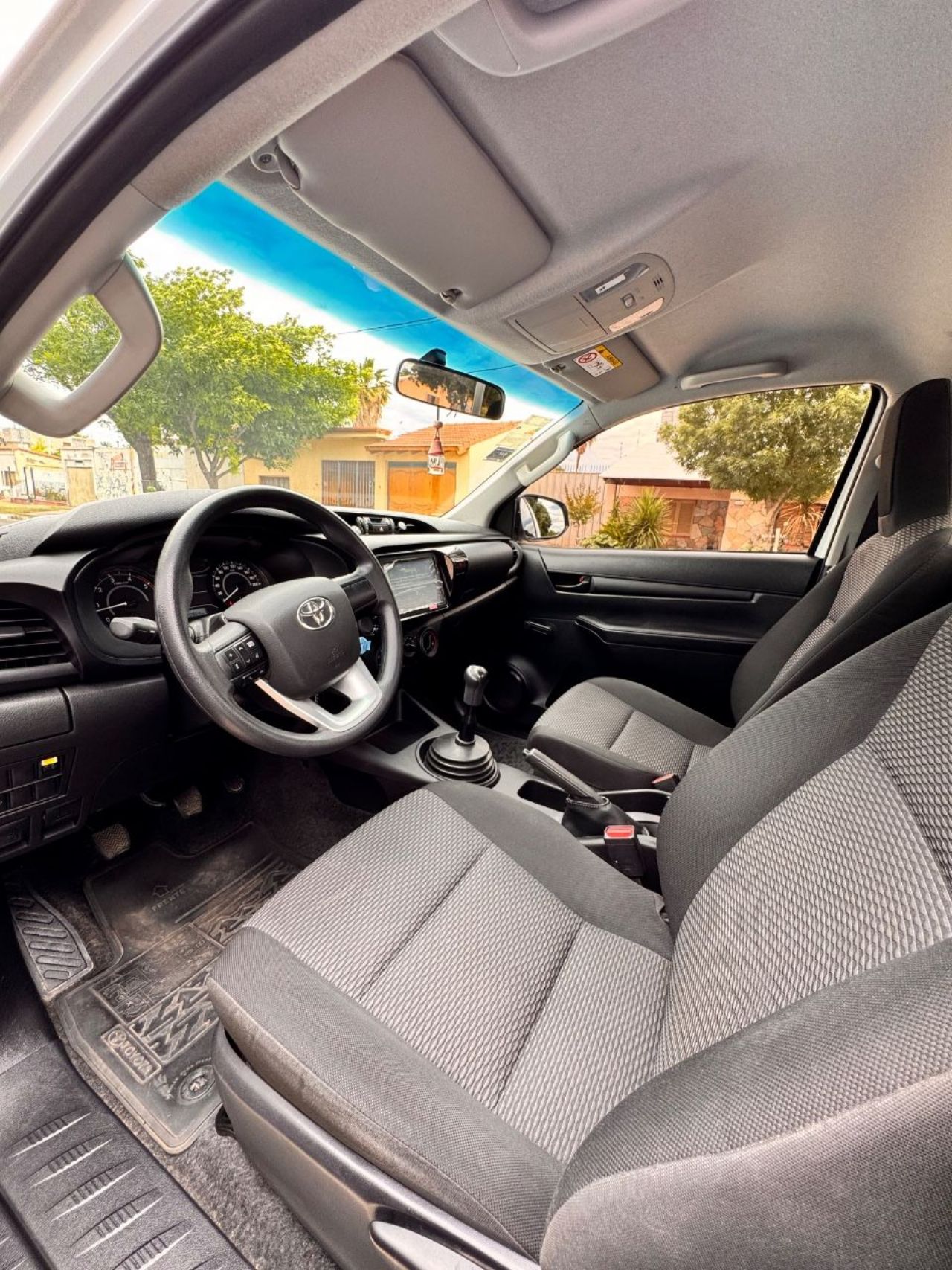 Toyota Hilux Usada en Mendoza, deRuedas
