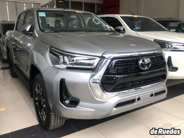 Toyota Hilux Nueva en Córdoba, deRuedas