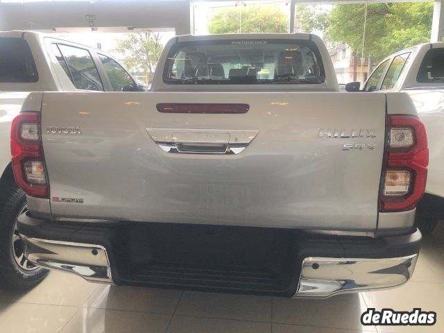 Toyota Hilux Nueva en Córdoba, deRuedas