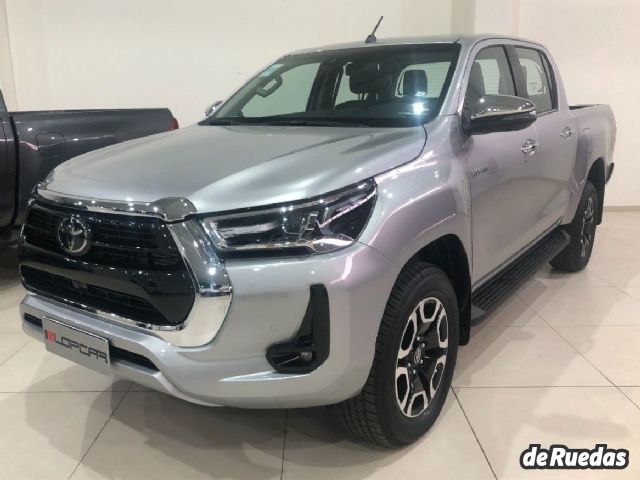 Toyota Hilux Nueva en Córdoba, deRuedas