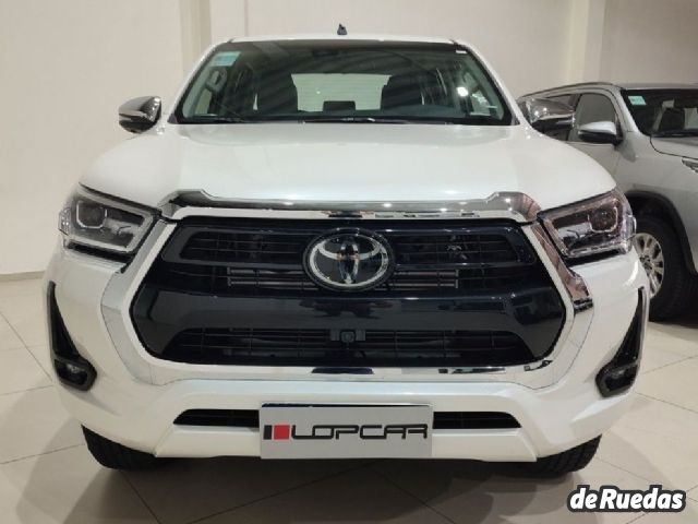 Toyota Hilux Nueva en Córdoba, deRuedas