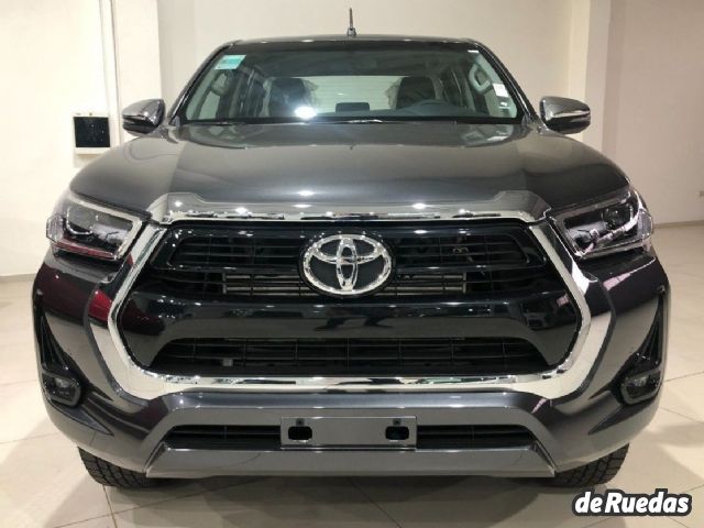 Toyota Hilux Nueva en Córdoba, deRuedas