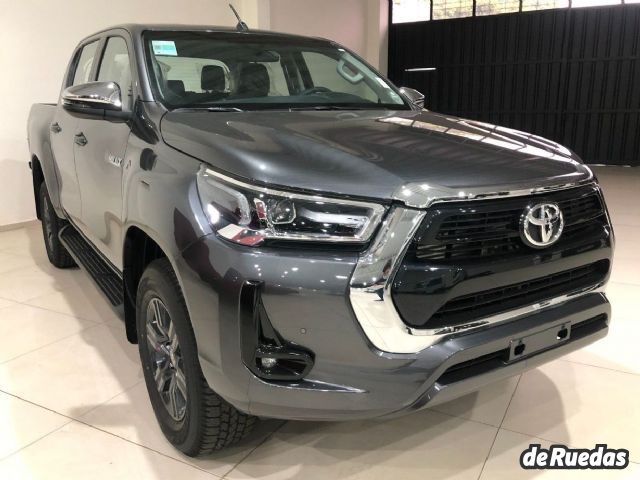 Toyota Hilux Nueva en Córdoba, deRuedas