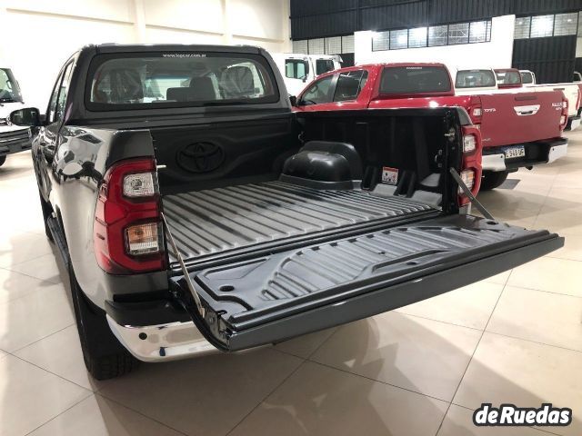 Toyota Hilux Nueva en Córdoba, deRuedas