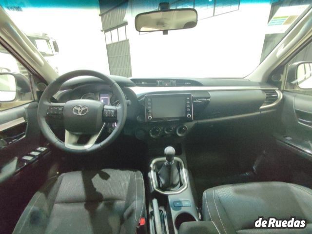 Toyota Hilux Nueva en Córdoba, deRuedas