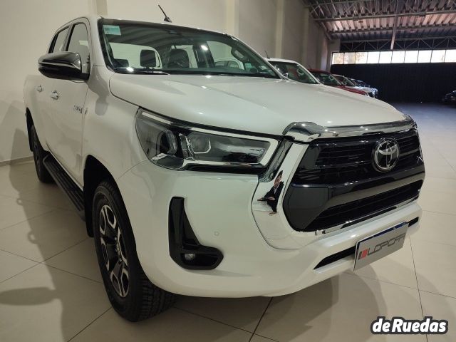 Toyota Hilux Nueva en Córdoba, deRuedas