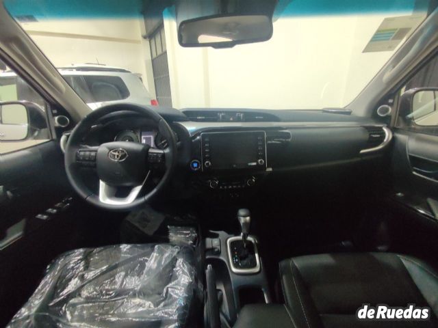 Toyota Hilux Nueva en Córdoba, deRuedas