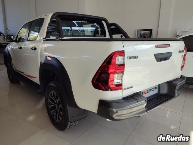 Toyota Hilux Nueva en Córdoba, deRuedas