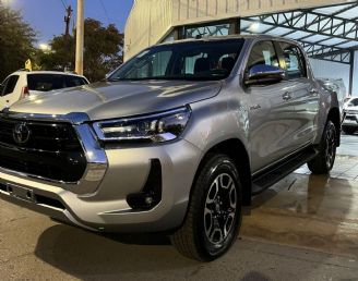 Toyota Hilux Nueva en San Juan Financiado