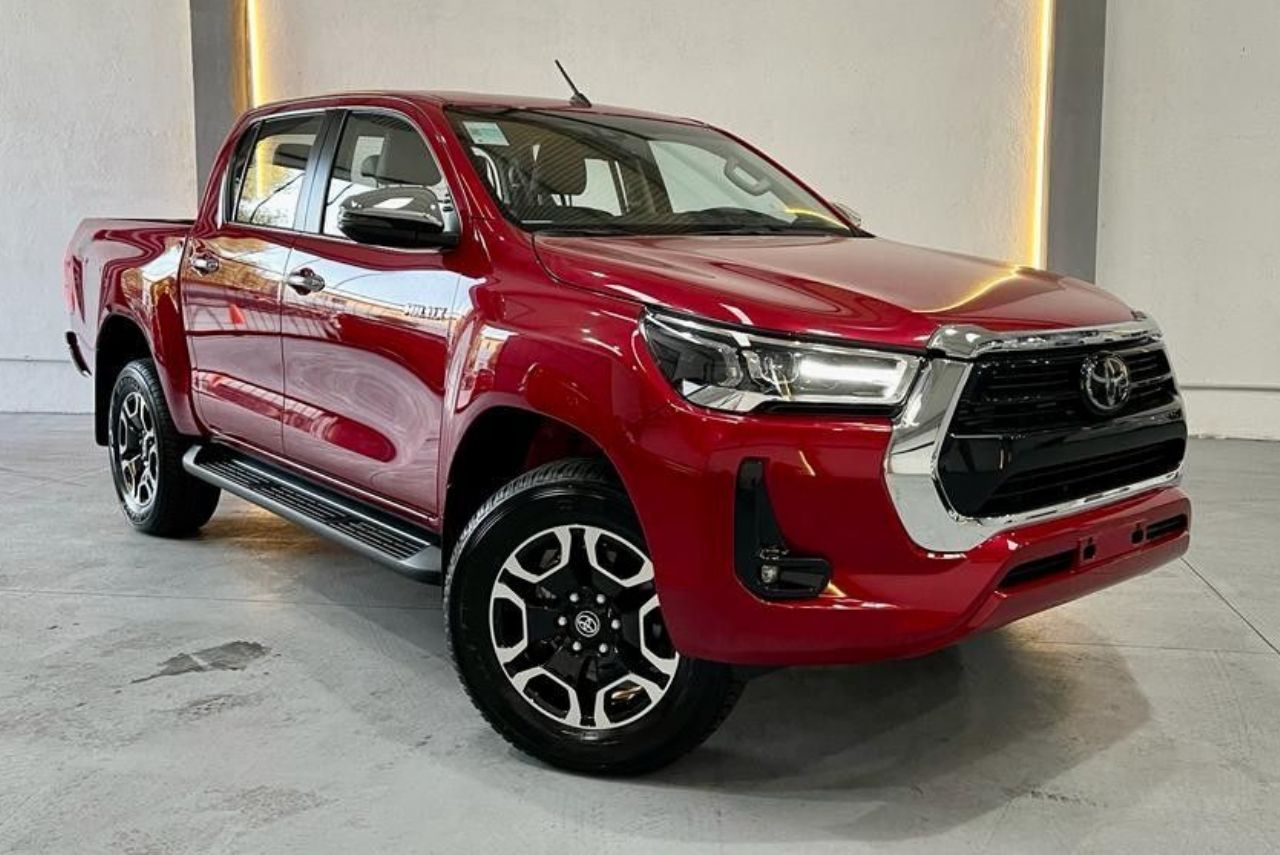 Toyota Hilux Nueva en Córdoba, deRuedas