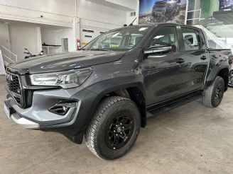 Toyota Hilux en San Juan