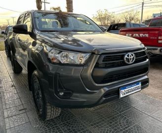 Toyota Hilux Nueva en San Juan Financiado