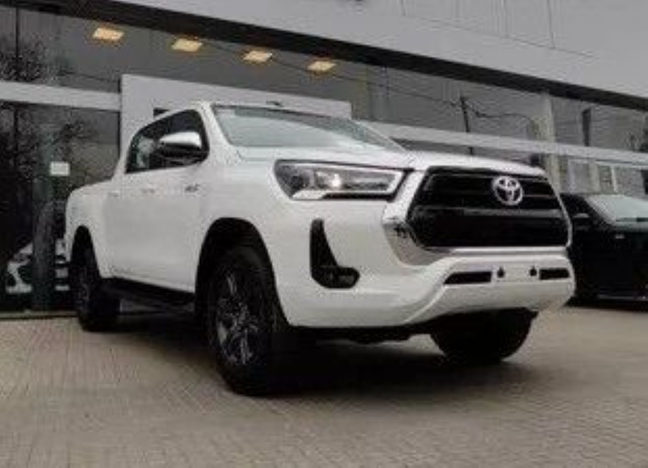 Toyota Hilux Nueva Financiado en Córdoba, deRuedas