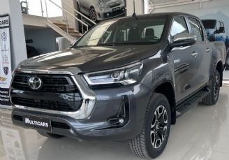 Toyota Hilux Nueva en Córdoba Financiado