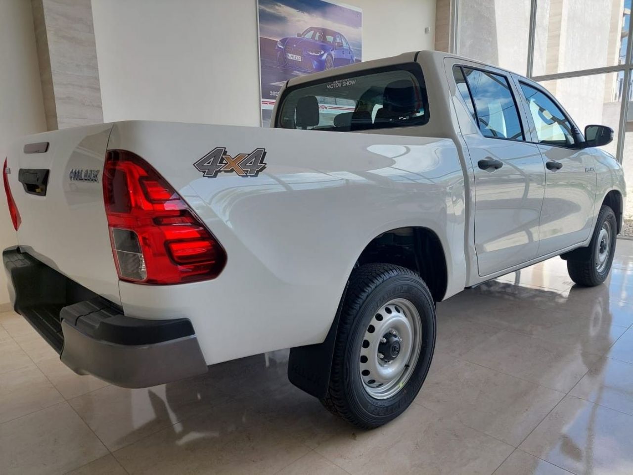 Toyota Hilux Nueva en San Juan, deRuedas