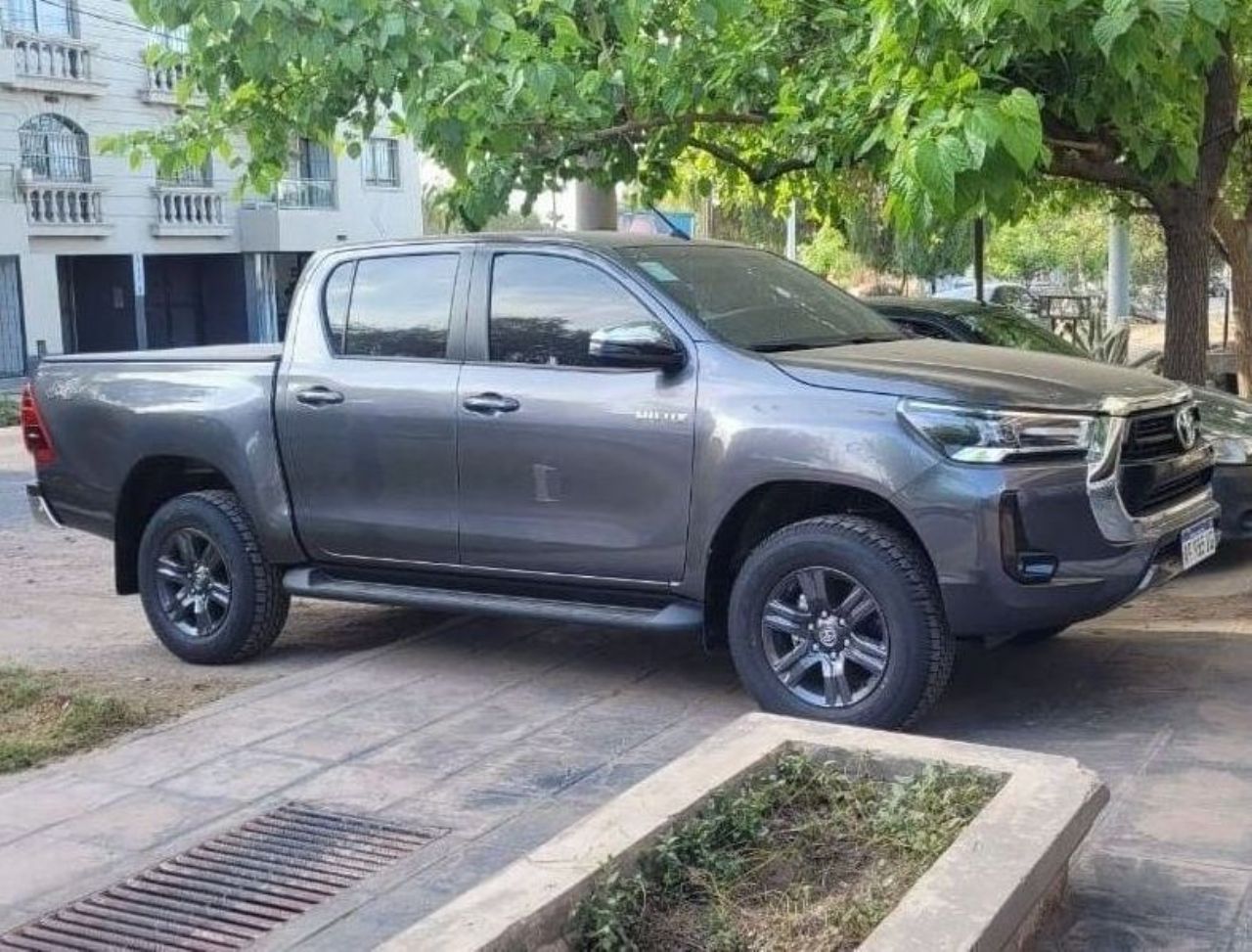 Toyota Hilux Usada en Mendoza, deRuedas