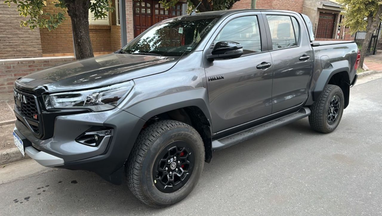 Toyota Hilux Usada en Córdoba, deRuedas