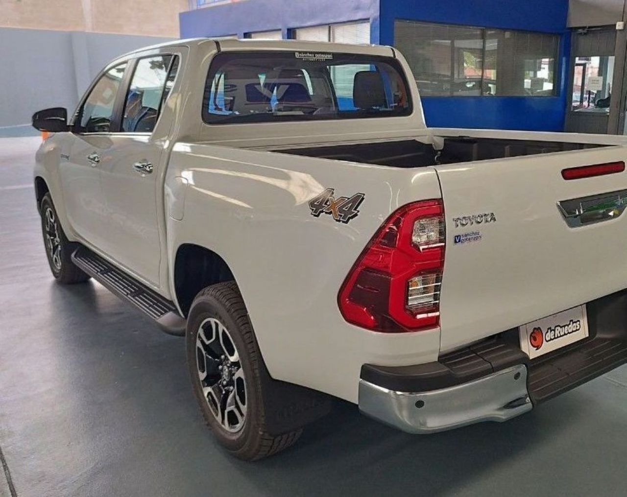 Toyota Hilux Usada en Mendoza, deRuedas