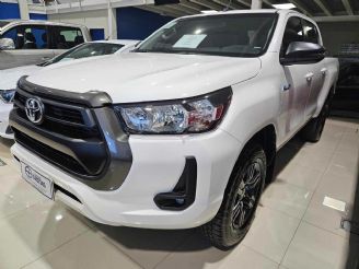 Toyota Hilux Usada en Mendoza Financiado