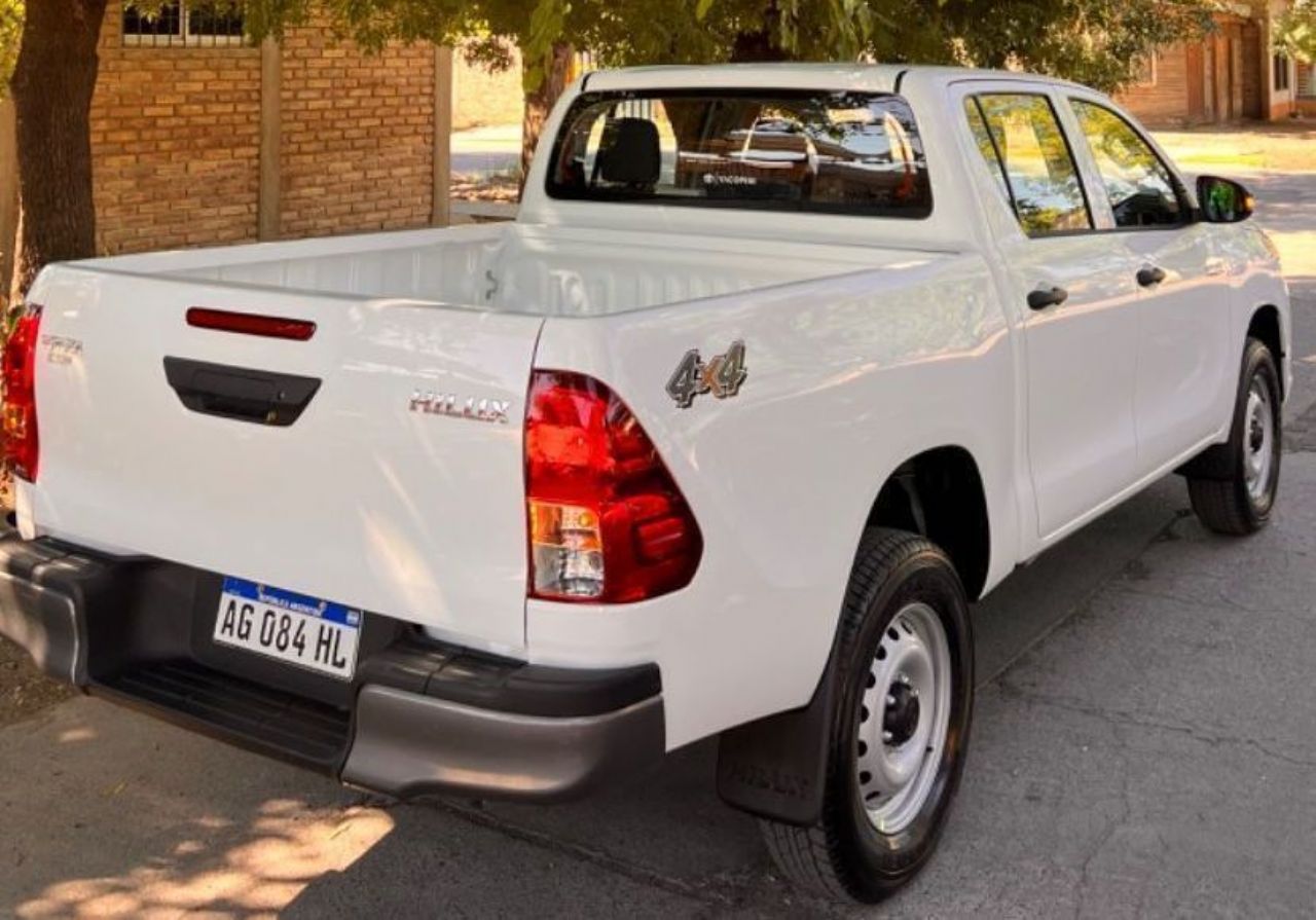 Toyota Hilux Usada en Mendoza, deRuedas