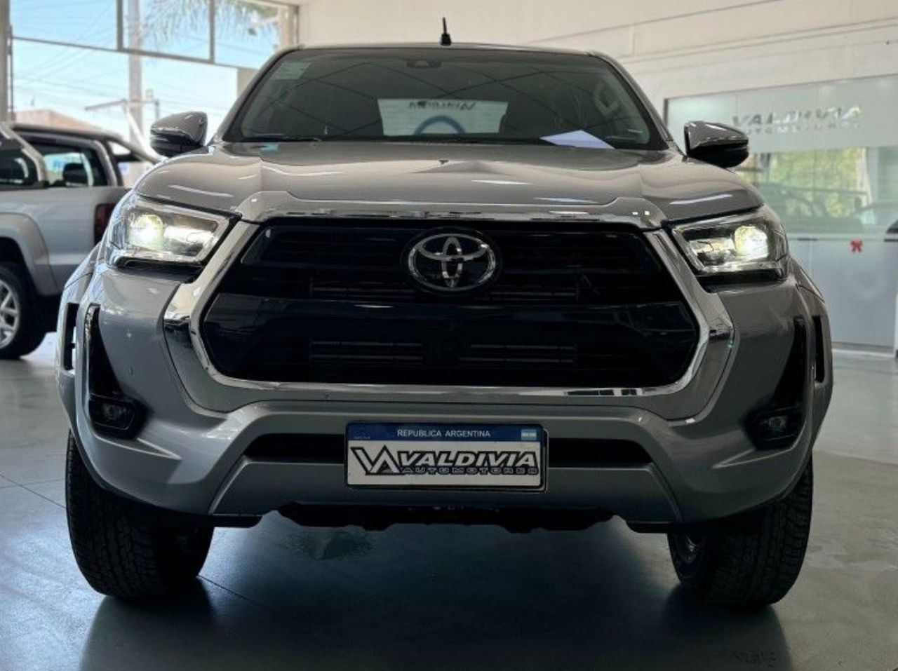 Toyota Hilux Nueva Financiado en Mendoza, deRuedas