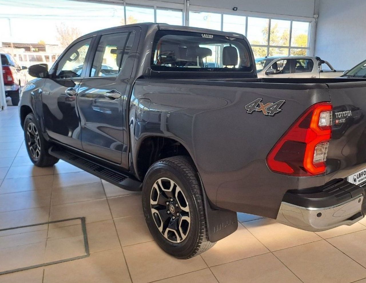 Toyota Hilux Usada Financiado en Mendoza, deRuedas