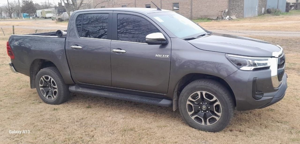 Toyota Hilux Usada en Santa Fe, deRuedas