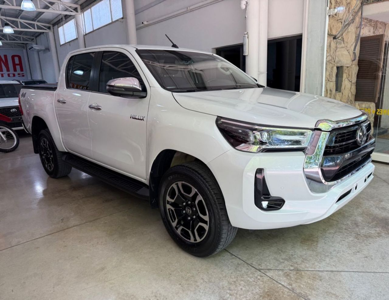 Toyota Hilux Usada Financiado en Mendoza, deRuedas