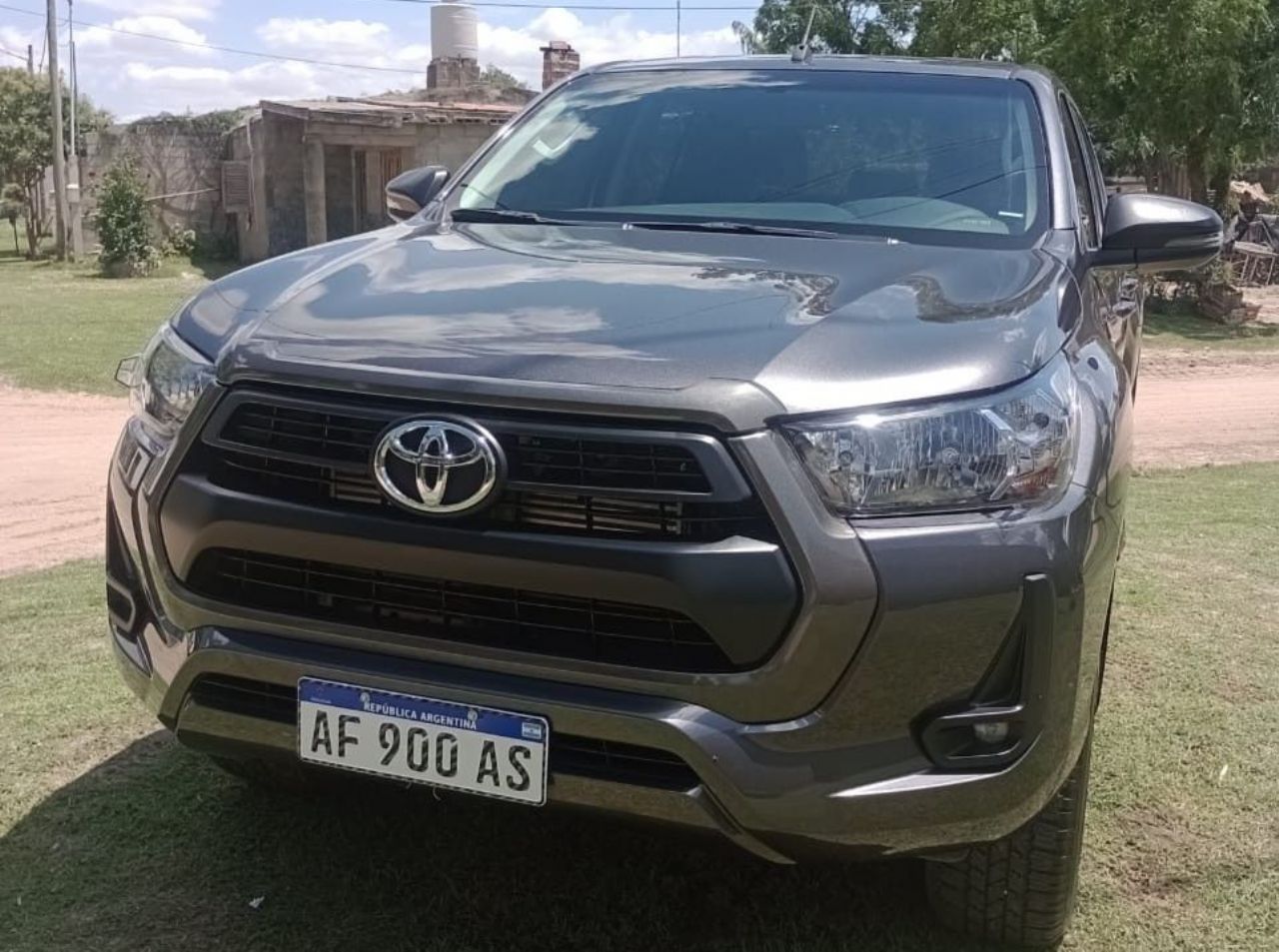 Toyota Hilux Usada en Córdoba, deRuedas