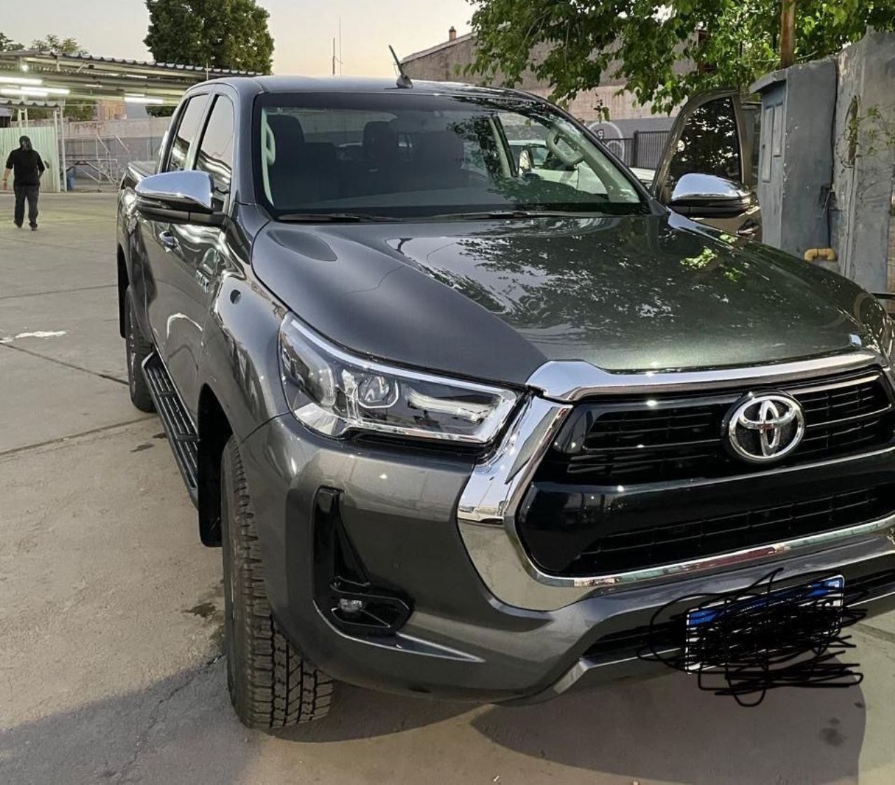 Toyota Hilux Usada en Mendoza, deRuedas